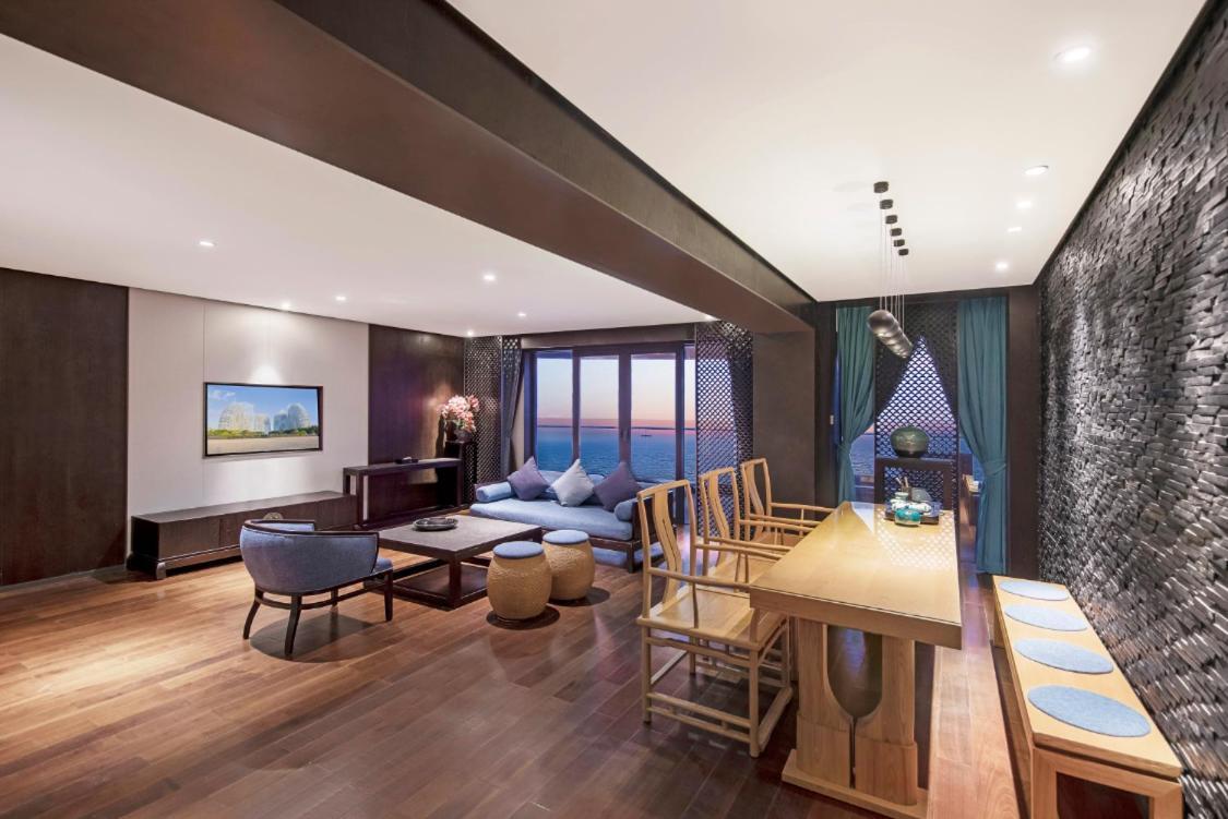 Howard Johnson Sandalwoods Resort Huizhou Huidong Exterior foto